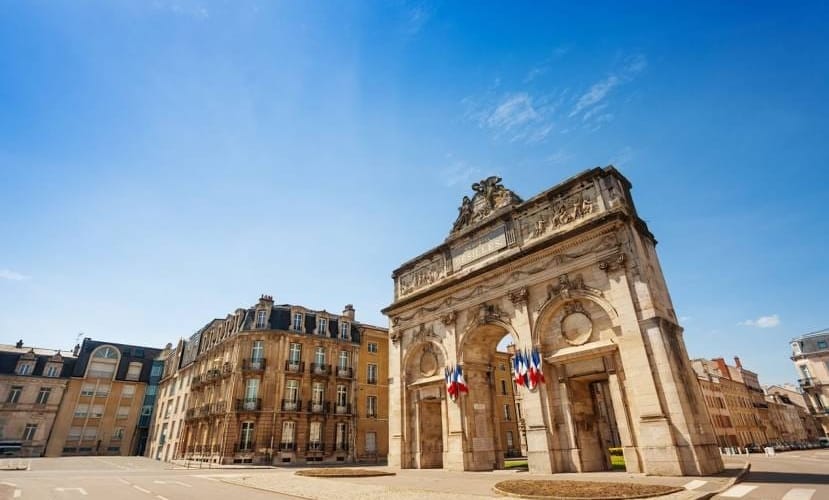 Porte Désilles - Que faire à Nancy.jpg